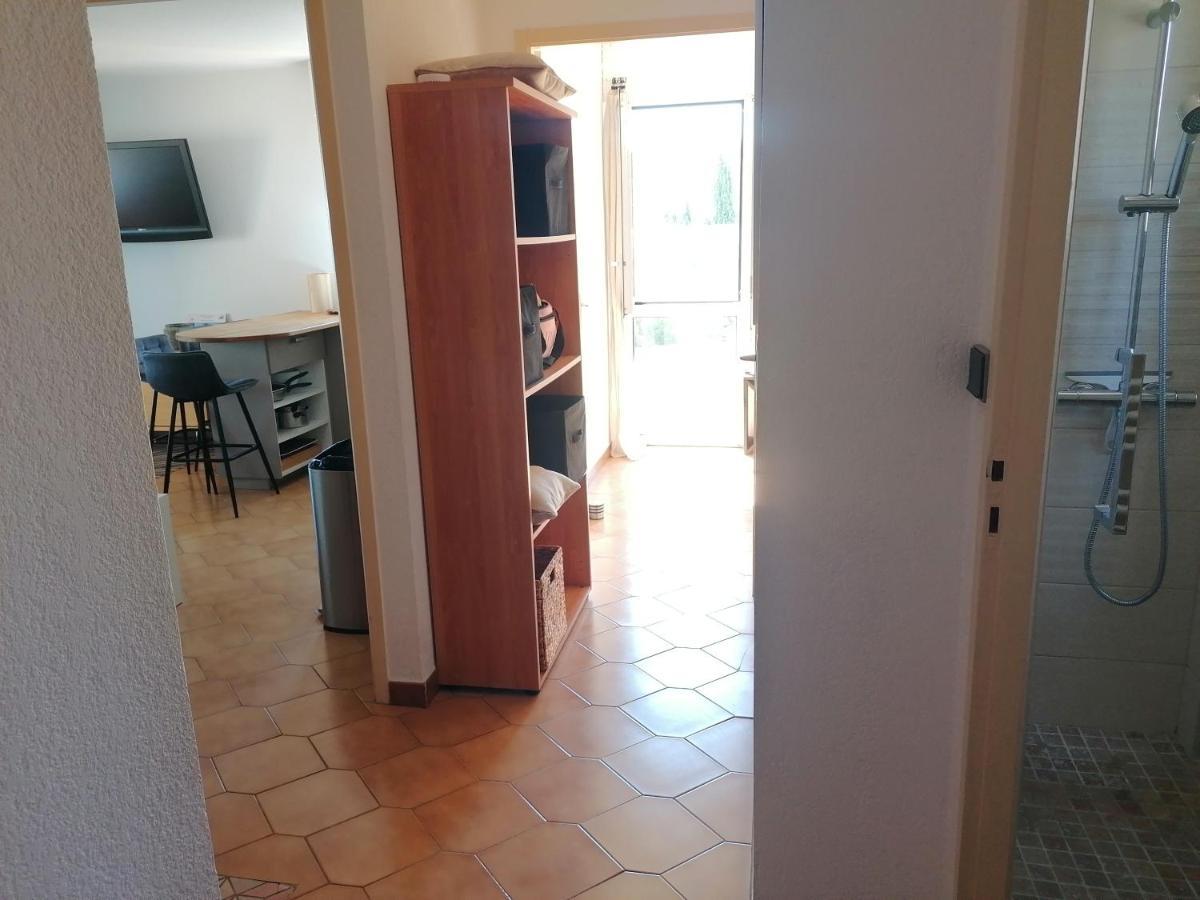 "Le Palmier Dore", Cosy T3 A 3 Minutes A Pied Des Plages, Parking Et Clim Sanary-sur-Mer Exterior foto