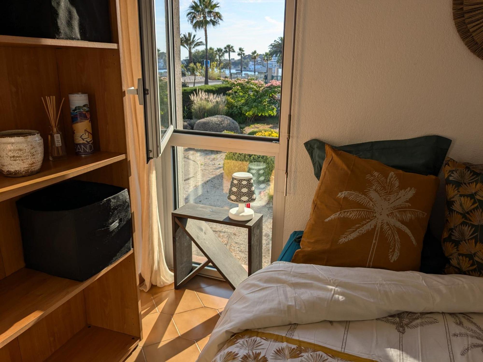 "Le Palmier Dore", Cosy T3 A 3 Minutes A Pied Des Plages, Parking Et Clim Sanary-sur-Mer Exterior foto