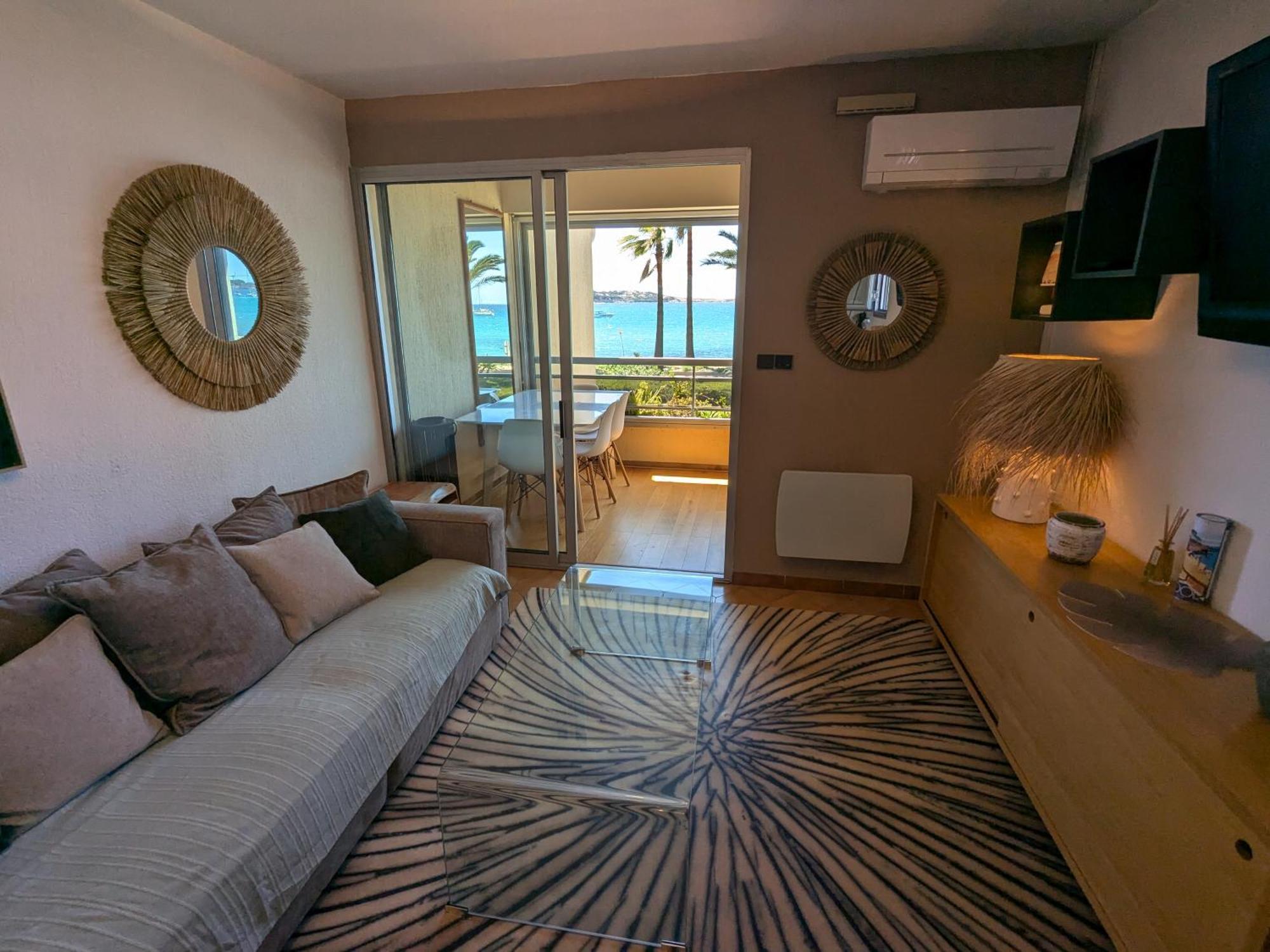 "Le Palmier Dore", Cosy T3 A 3 Minutes A Pied Des Plages, Parking Et Clim Sanary-sur-Mer Exterior foto