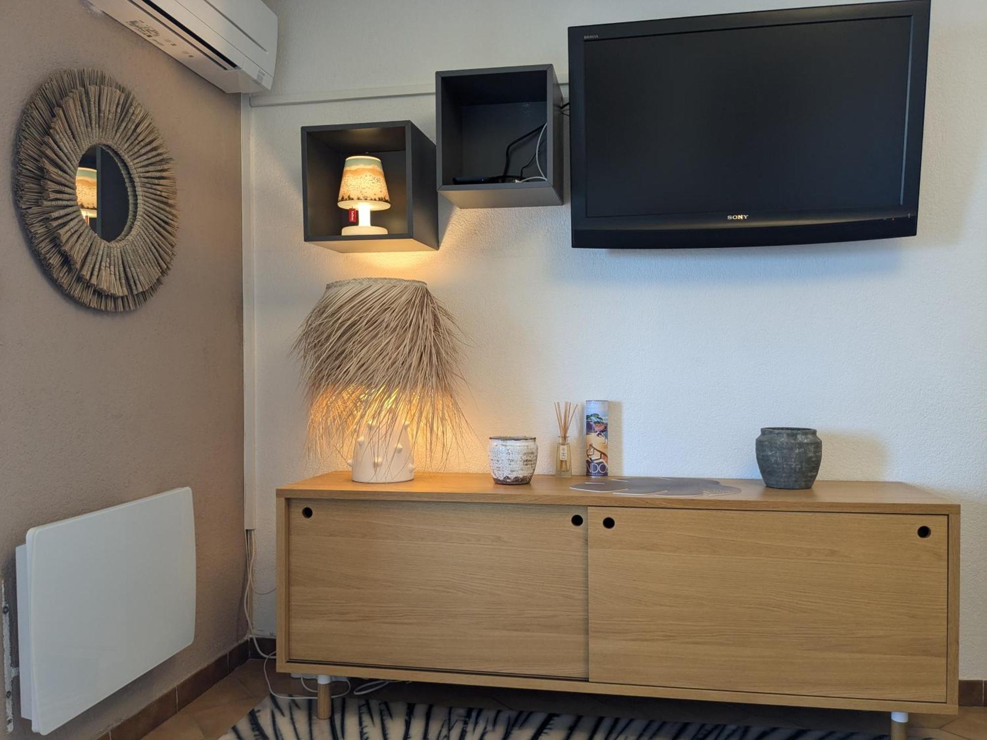 "Le Palmier Dore", Cosy T3 A 3 Minutes A Pied Des Plages, Parking Et Clim Sanary-sur-Mer Exterior foto