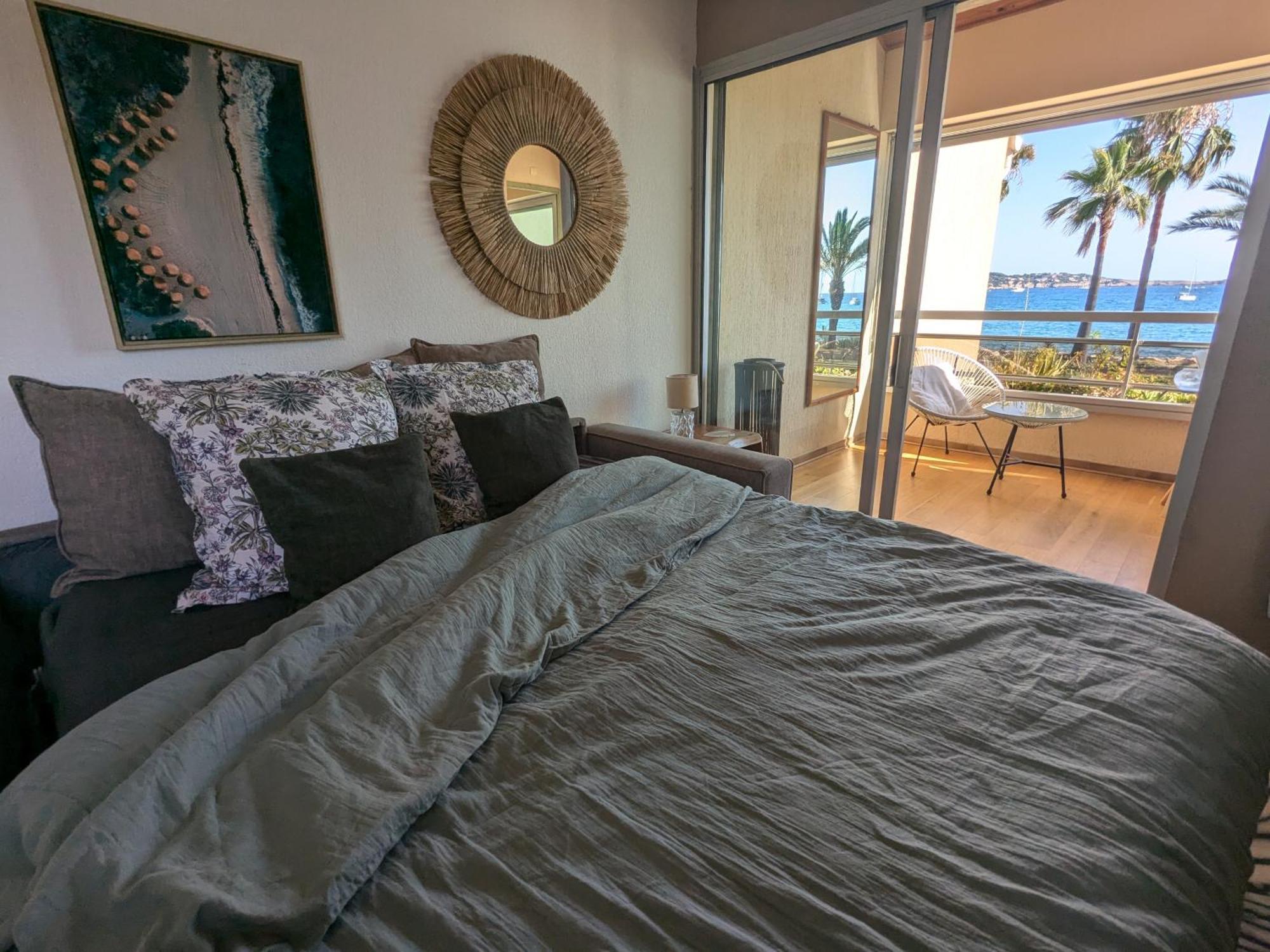 "Le Palmier Dore", Cosy T3 A 3 Minutes A Pied Des Plages, Parking Et Clim Sanary-sur-Mer Exterior foto